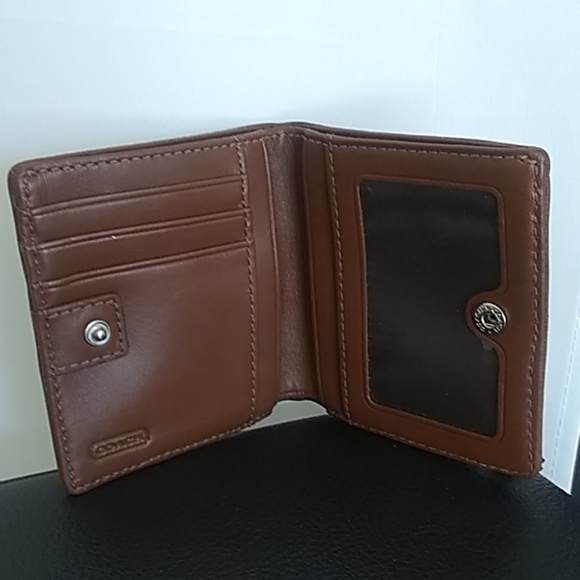 Coach signature bag with wallet